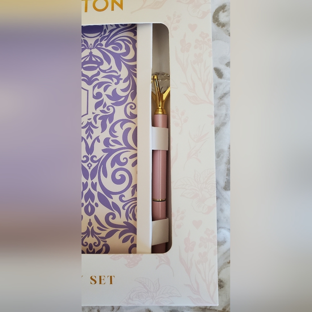 Last One..Bridgerton Stationary Set New - Picture 2 of 4